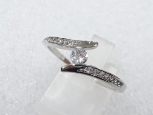 クリスタル　指輪(18号)